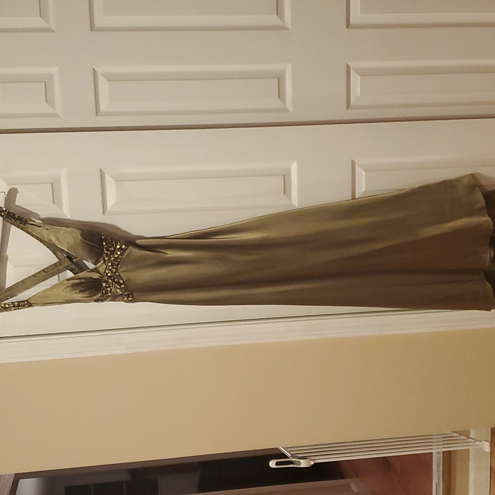 Flori design dress